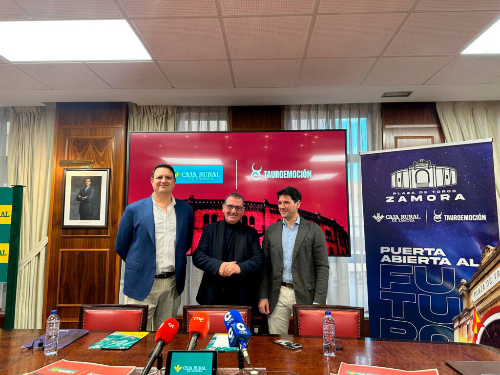Tauroemoción presenta su proyecto para la plaza de toros de Zamora