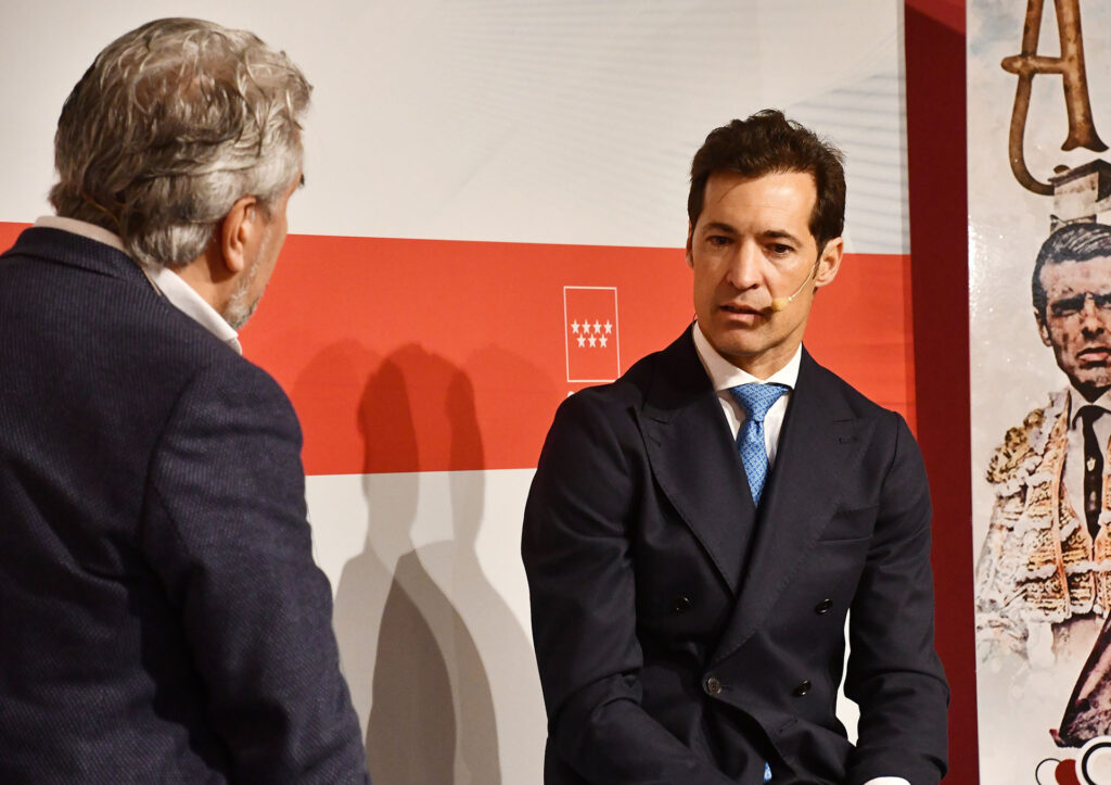 César Jiménez presenta en Madrid su reaparición del Domingo de Ramos en Arenas de San Pedro