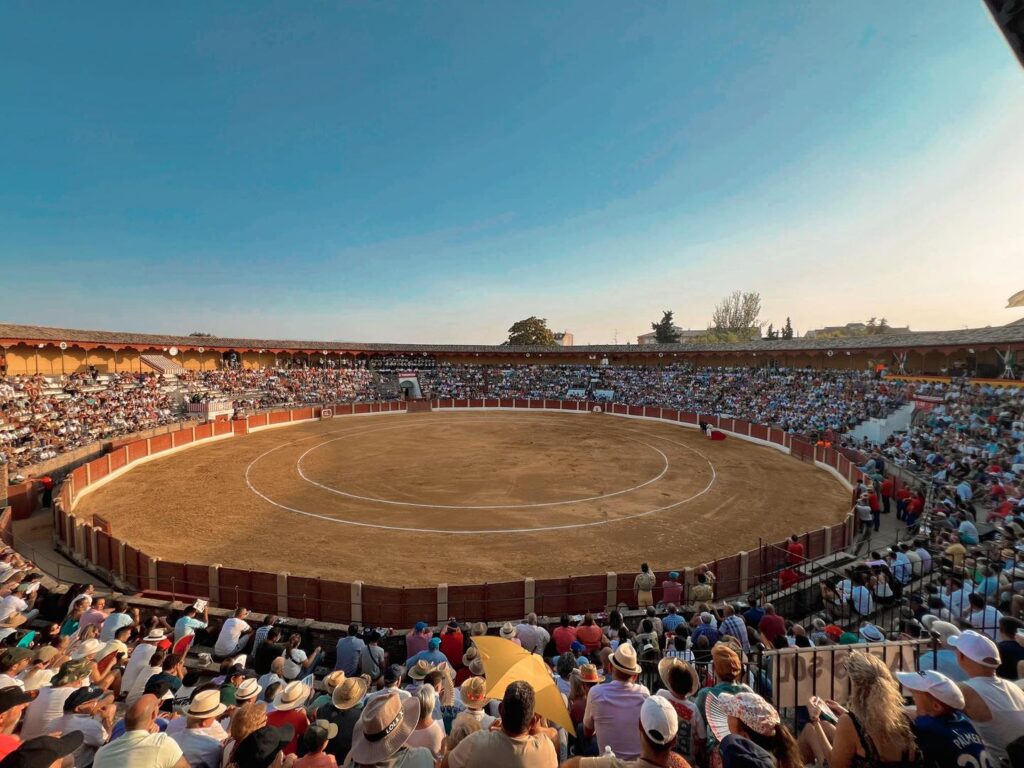 toros-baeza-2026-asociaciones