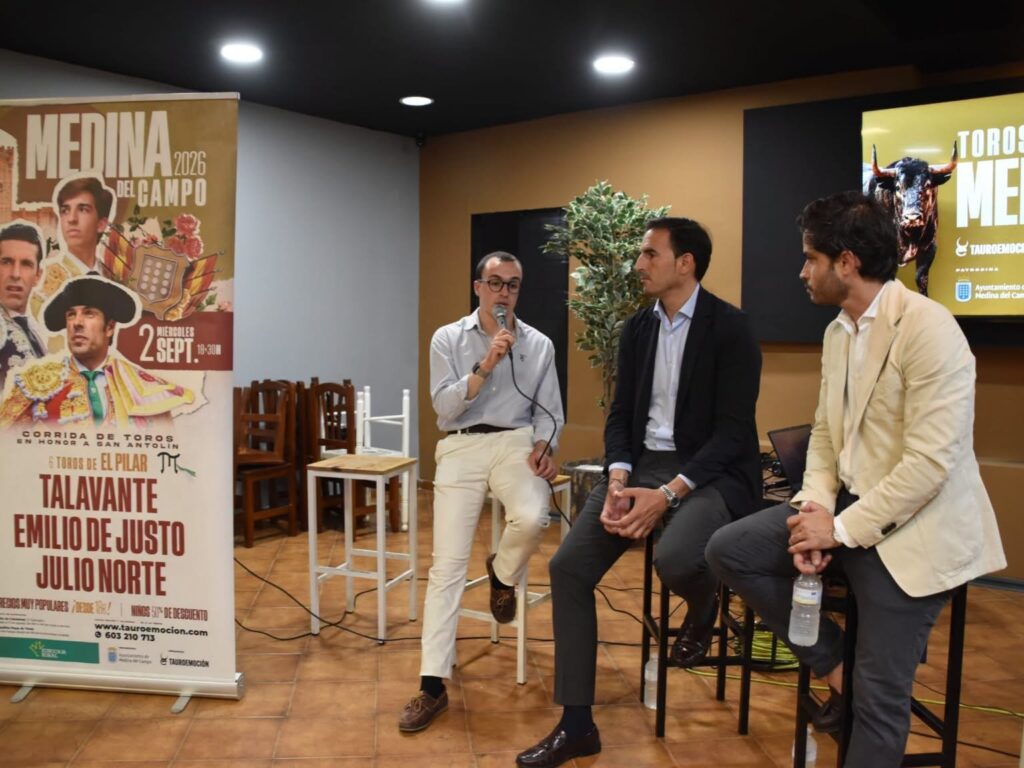 Presentación de Valladolid y Medina del Campo en Santander