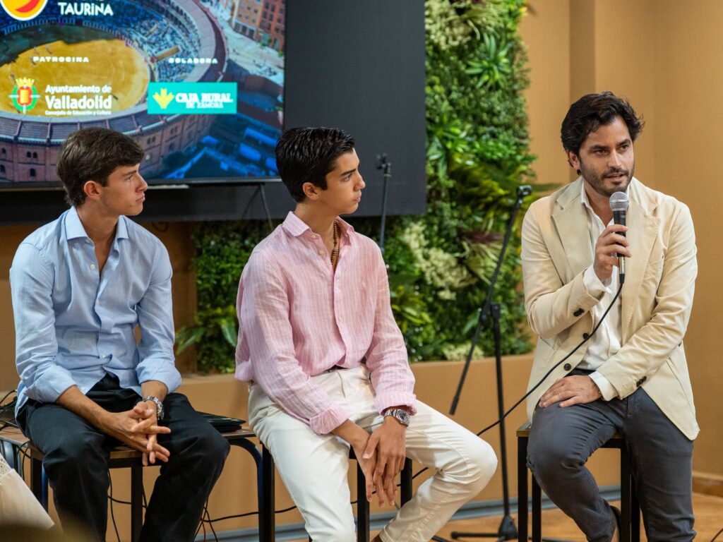Presentación de Valladolid y Medina del Campo en Santander